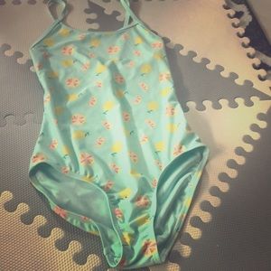 I am selling a swim suit